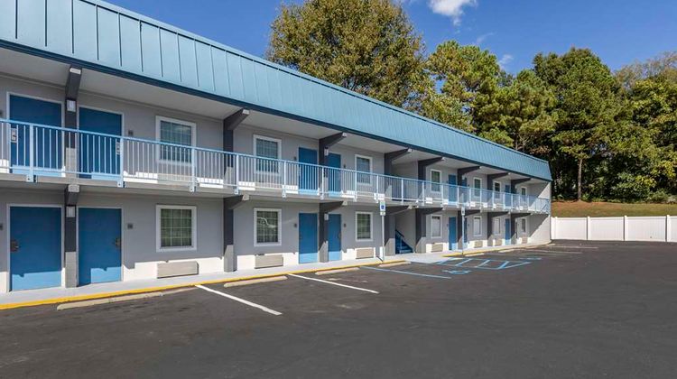 Rodeway Inn Union Exterior
