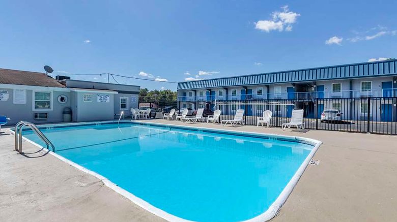<b>Rodeway Inn Union Pool</b>. Images powered by <a href="https://iceportal.shijigroup.com/" title="IcePortal" target="_blank">IcePortal</a>.