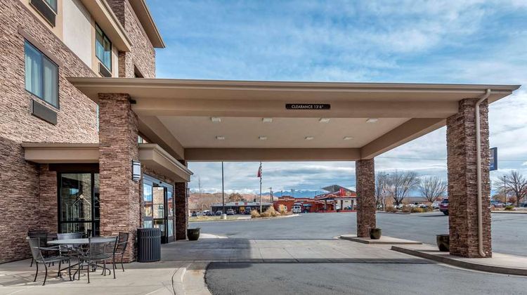 Sleep Inn & Suites Moab Exterior