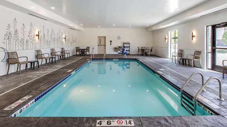 Sleep Inn & Suites Ankeny Pool