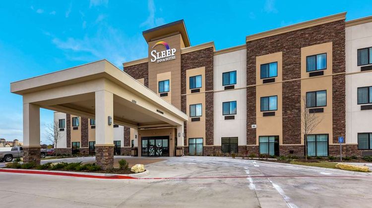 Sleep Inn & Suites Fort Worth Exterior