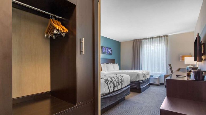 <b>Sleep Inn & Suites Monroe/Woodbury Room</b>. Images powered by <a href="https://iceportal.shijigroup.com/" title="IcePortal" target="_blank">IcePortal</a>.