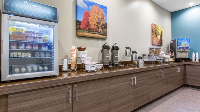 <b>Sleep Inn & Suites Monroe/Woodbury Restaurant</b>. Images powered by <a href="https://iceportal.shijigroup.com/" title="IcePortal" target="_blank">IcePortal</a>.