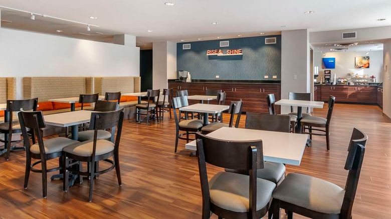 <b>Comfort Inn St Louis - Airport Restaurant</b>. Images powered by <a href="https://iceportal.shijigroup.com/" title="IcePortal" target="_blank">IcePortal</a>.