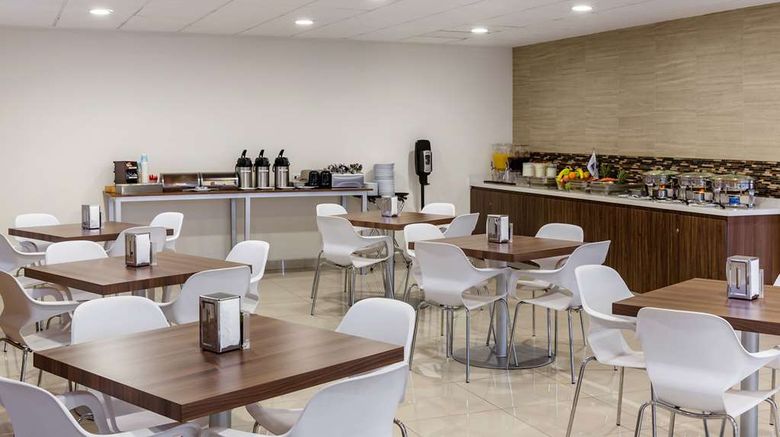 <b>Sleep Inn Tijuana Restaurant</b>. Images powered by <a href="https://iceportal.shijigroup.com/" title="IcePortal" target="_blank">IcePortal</a>.