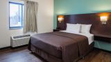 <b>Suburban Studios Room</b>. Images powered by <a href="https://iceportal.shijigroup.com/" title="IcePortal" target="_blank">IcePortal</a>.
