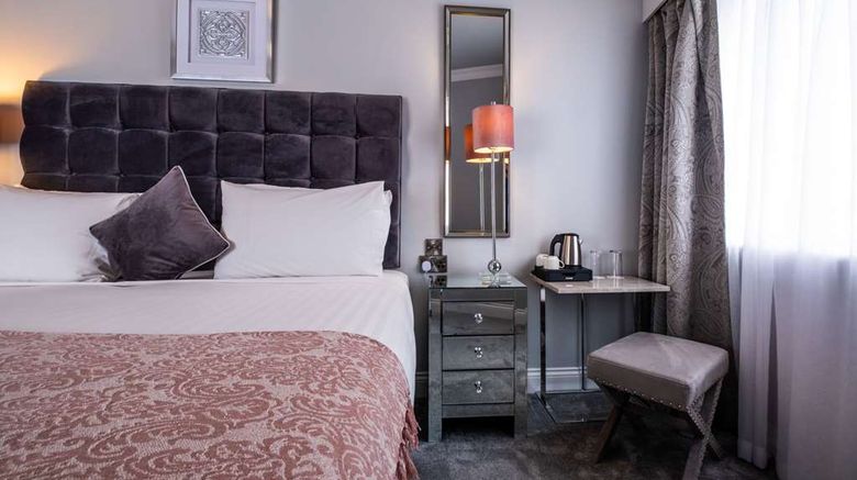 <b>The House Hotel, an Ascend Hotel Room</b>. Images powered by <a href="https://iceportal.shijigroup.com/" title="IcePortal" target="_blank">IcePortal</a>.