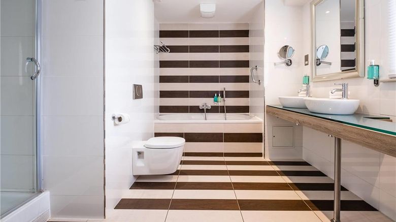 <b>The House Hotel, an Ascend Hotel Suite</b>. Images powered by <a href="https://iceportal.shijigroup.com/" title="IcePortal" target="_blank">IcePortal</a>.
