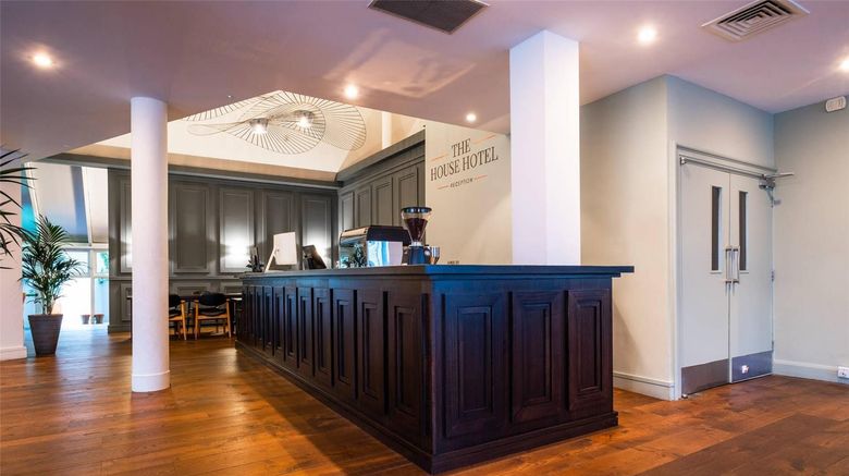 <b>The House Hotel, an Ascend Hotel Lobby</b>. Images powered by <a href="https://iceportal.shijigroup.com/" title="IcePortal" target="_blank">IcePortal</a>.