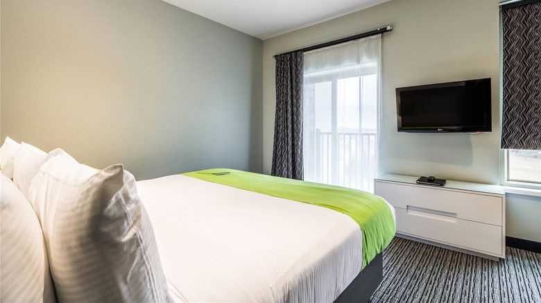 <b>Wallhouse Hotel, an Ascend Hotel Room</b>. Images powered by <a href="https://iceportal.shijigroup.com/" title="IcePortal" target="_blank">IcePortal</a>.
