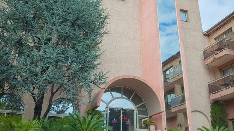 Promotel Hotel Exterior. Images powered by <a href="https://iceportal.shijigroup.com" target="_blank" rel="noopener">Ice Portal</a>.