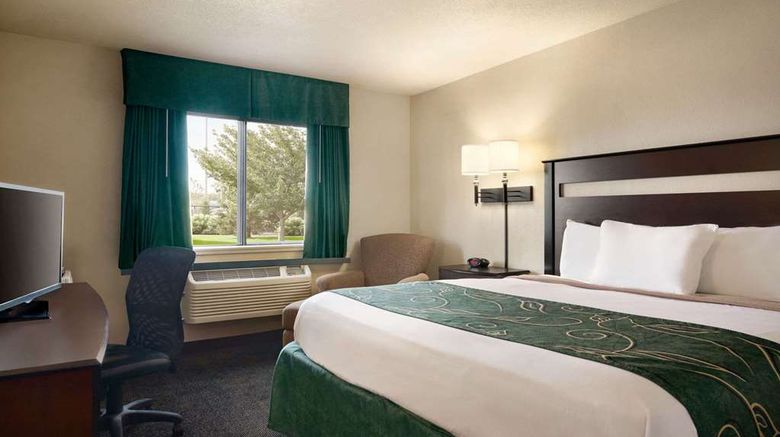 <b>Travelodge Jefferson City Room</b>. Images powered by <a href="https://iceportal.shijigroup.com/" title="IcePortal" target="_blank">IcePortal</a>.