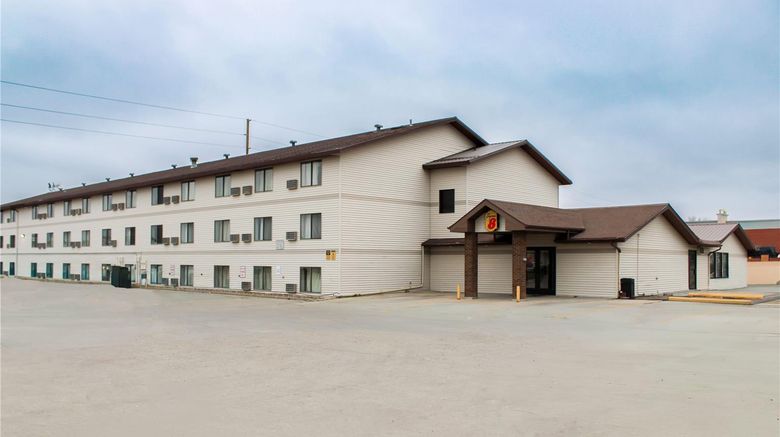 <b>Super 8 Williston Exterior</b>. Images powered by <a href="https://iceportal.shijigroup.com/" title="IcePortal" target="_blank">IcePortal</a>.