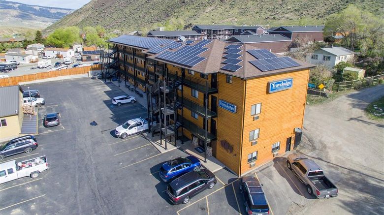 <b>Travelodge Gardiner at Yellowstone Park Exterior</b>. Images powered by <a href="https://iceportal.shijigroup.com/" title="IcePortal" target="_blank">IcePortal</a>.