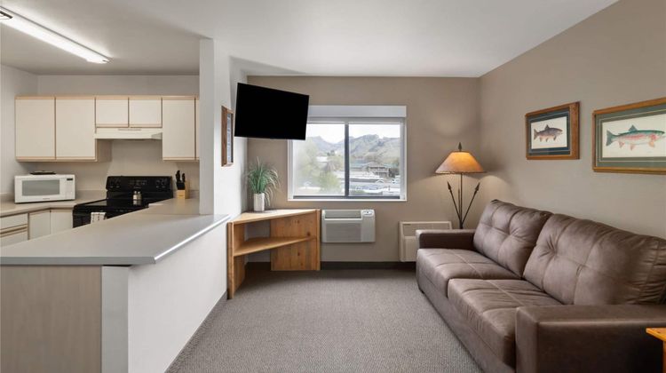 Travelodge Gardiner at Yellowstone Park Suite