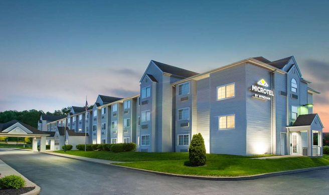Microtel Inn/Stes by Wyndham Pittsburgh Exterior