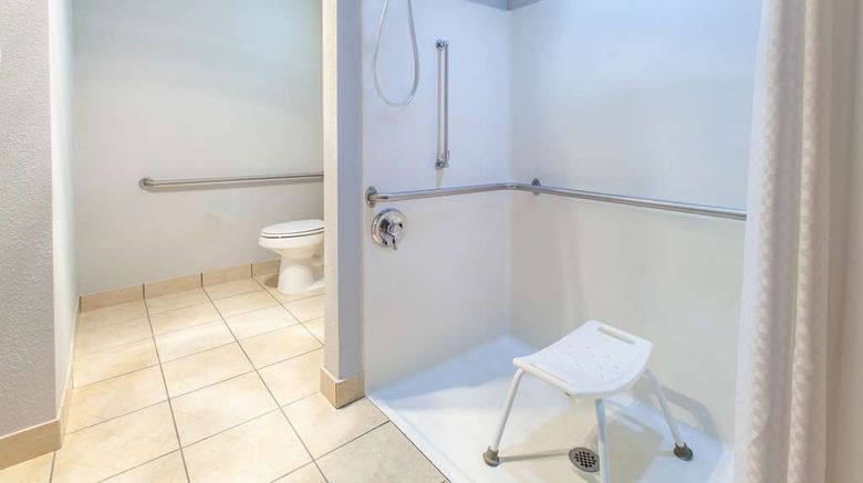 <b>Microtel Inn/Stes by Wyndham Pittsburgh Room</b>. Images powered by <a href="https://iceportal.shijigroup.com/" title="IcePortal" target="_blank">IcePortal</a>.