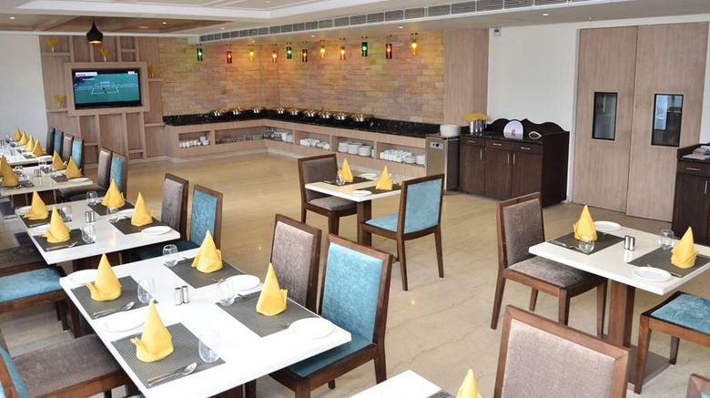<b>Ramada by Wyndham Kasauli Restaurant</b>. Images powered by <a href="https://iceportal.shijigroup.com/" title="IcePortal" target="_blank">IcePortal</a>.