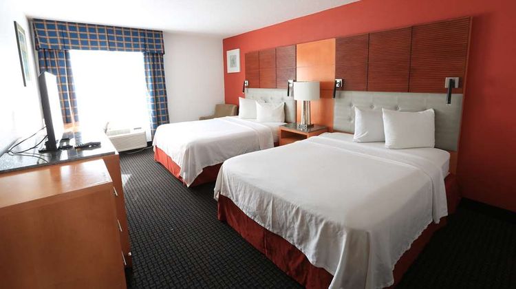 Days Inn Calumet Park Room