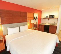 Days Inn Calumet Park Room