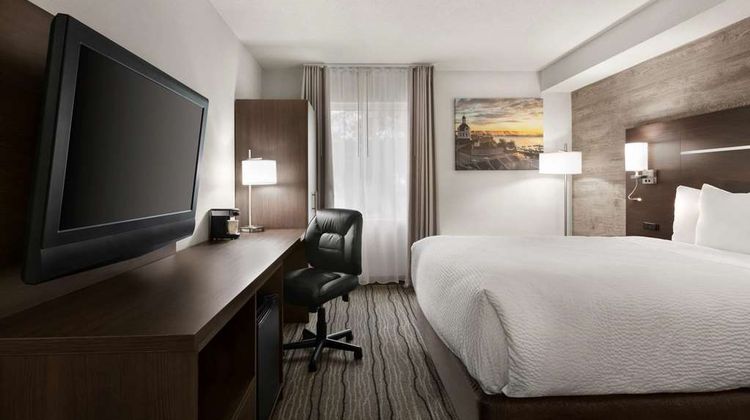 Days Inn Kingston Room