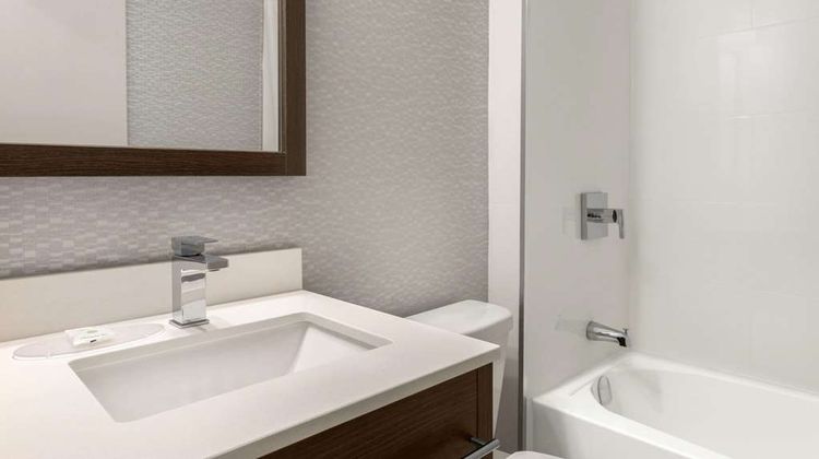 Days Inn Kingston Room