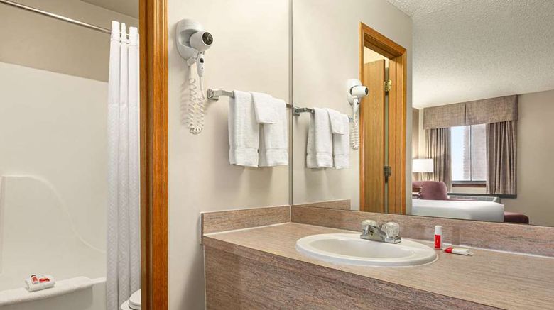 <b>Travelodge Wellington Room</b>. Images powered by <a href="https://iceportal.shijigroup.com/" title="IcePortal" target="_blank">IcePortal</a>.