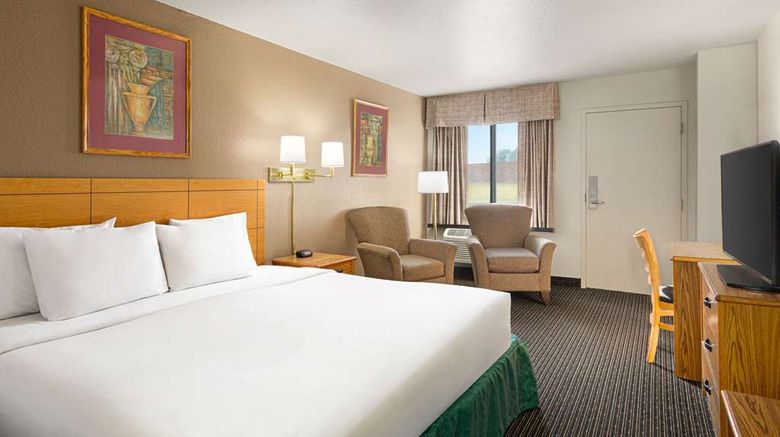 <b>Travelodge Wellington Room</b>. Images powered by <a href="https://iceportal.shijigroup.com/" title="IcePortal" target="_blank">IcePortal</a>.