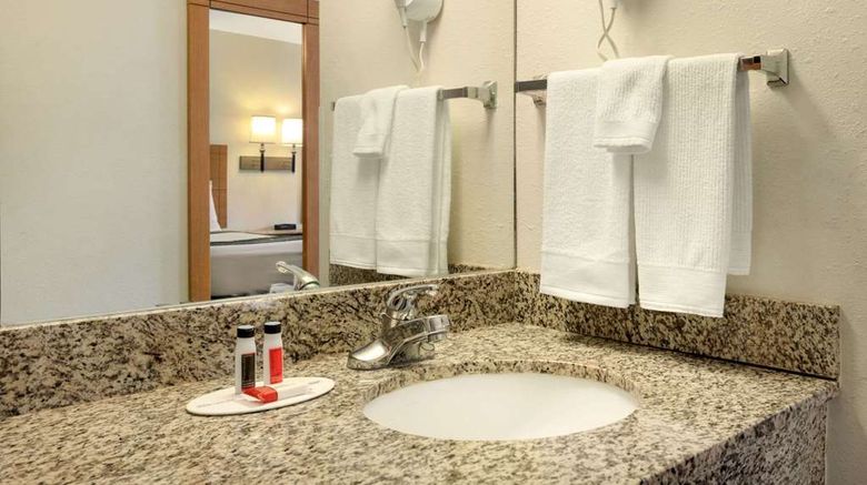 <b>Travelodge Marysville Room</b>. Images powered by <a href="https://iceportal.shijigroup.com/" title="IcePortal" target="_blank">IcePortal</a>.