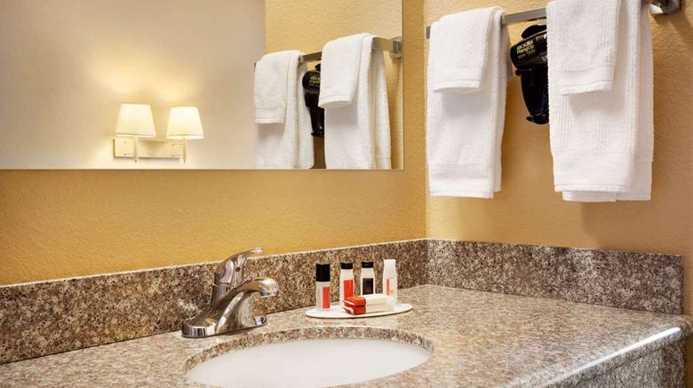 <b>Travelodge Gillette Room</b>. Images powered by <a href="https://iceportal.shijigroup.com/" title="IcePortal" target="_blank">IcePortal</a>.