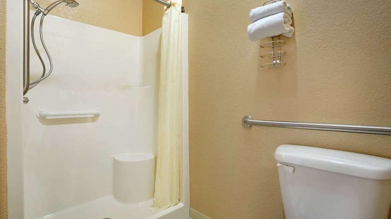 <b>Travelodge Gillette Room</b>. Images powered by <a href="https://iceportal.shijigroup.com/" title="IcePortal" target="_blank">IcePortal</a>.
