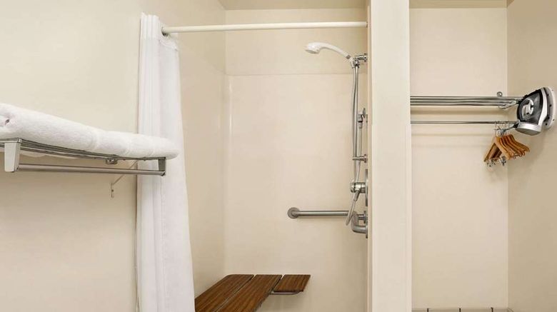 <b>Travelodge Morrill Room</b>. Images powered by <a href="https://iceportal.shijigroup.com/" title="IcePortal" target="_blank">IcePortal</a>.