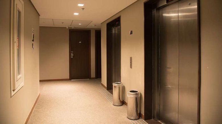 <b>Days Inn by Wyndham Rio de Janeiro Lapa Lobby</b>. Images powered by <a href="https://iceportal.shijigroup.com/" title="IcePortal" target="_blank">IcePortal</a>.