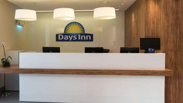 <b>Days Inn by Wyndham Rio de Janeiro Lapa Lobby</b>. Images powered by <a href="https://iceportal.shijigroup.com/" title="IcePortal" target="_blank">IcePortal</a>.
