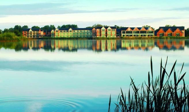 De Vere Cotswold Water Park Exterior