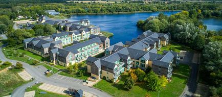 De Vere Cotswold Water Park Exterior