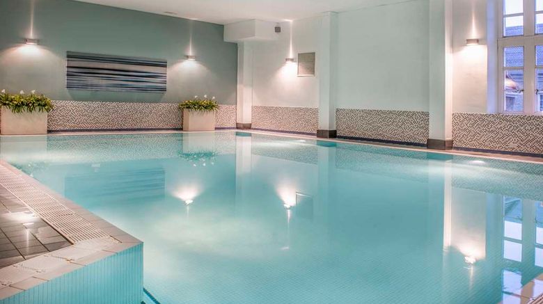<b>De Vere Tortworth Court Pool</b>. Images powered by <a href="https://iceportal.shijigroup.com/" title="IcePortal" target="_blank">IcePortal</a>.