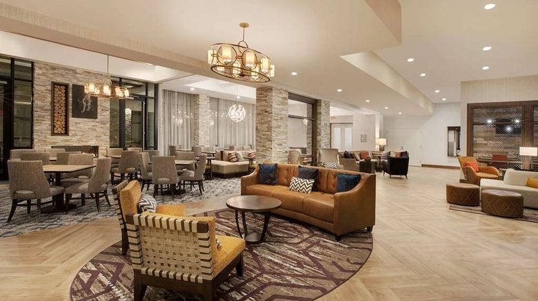 <b>Homewood Suites Louisville Downtown Lobby</b>. Images powered by <a href="https://iceportal.shijigroup.com/" title="IcePortal" target="_blank">IcePortal</a>.