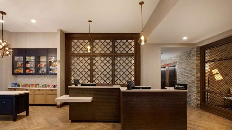 <b>Homewood Suites Louisville Downtown Lobby</b>. Images powered by <a href="https://iceportal.shijigroup.com/" title="IcePortal" target="_blank">IcePortal</a>.