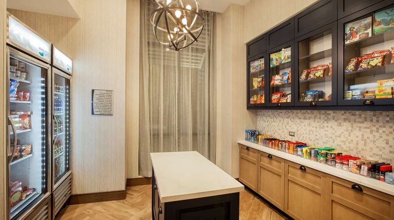 <b>Homewood Suites Louisville Downtown Restaurant</b>. Images powered by <a href="https://iceportal.shijigroup.com/" title="IcePortal" target="_blank">IcePortal</a>.
