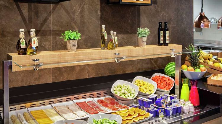 Hilton Garden Inn Tirana Restaurant
