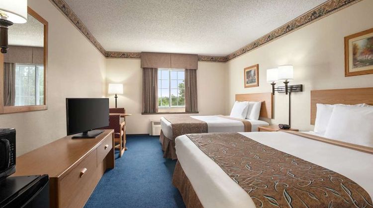 Travelodge Fort Scott Room