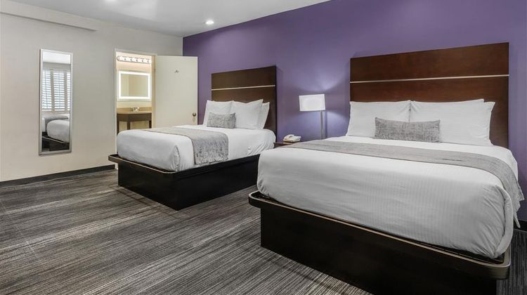 SureStay Hotel by BW Beverly Hills West Room