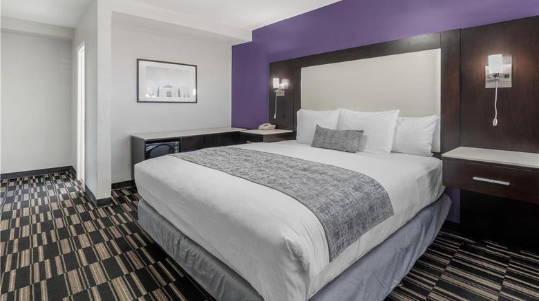 <b>SureStay Hotel by BW Beverly Hills West Room</b>. Images powered by <a href="https://iceportal.shijigroup.com/" title="IcePortal" target="_blank">IcePortal</a>.
