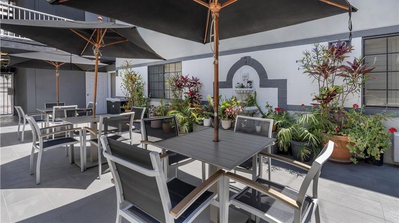 <b>SureStay Hotel by BW Beverly Hills West Other</b>. Images powered by <a href="https://iceportal.shijigroup.com/" title="IcePortal" target="_blank">IcePortal</a>.