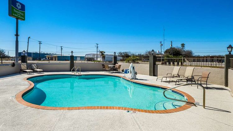 SureStay By Best Western Alice Pool