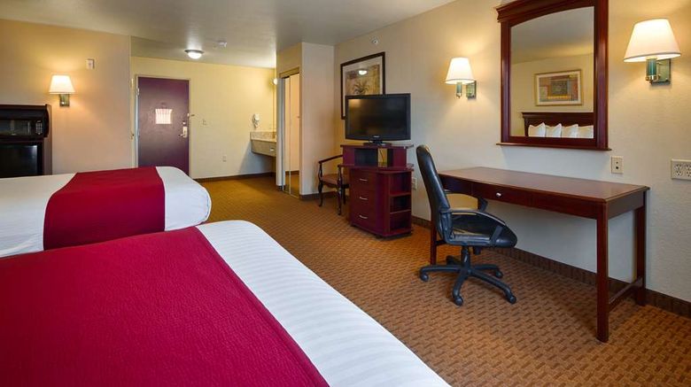 <b>SureStay Plus Hotel by Best Western Room</b>. Images powered by <a href="https://iceportal.shijigroup.com/" title="IcePortal" target="_blank">IcePortal</a>.