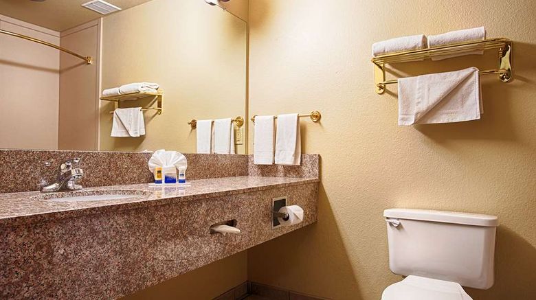 <b>SureStay Plus Hotel by Best Western Room</b>. Images powered by <a href="https://iceportal.shijigroup.com/" title="IcePortal" target="_blank">IcePortal</a>.