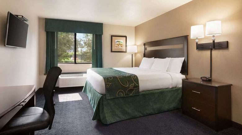 <b>Travelodge Brunswick near Fredrick Room</b>. Images powered by <a href="https://iceportal.shijigroup.com/" title="IcePortal" target="_blank">IcePortal</a>.