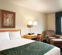 Travelodge Milford Room